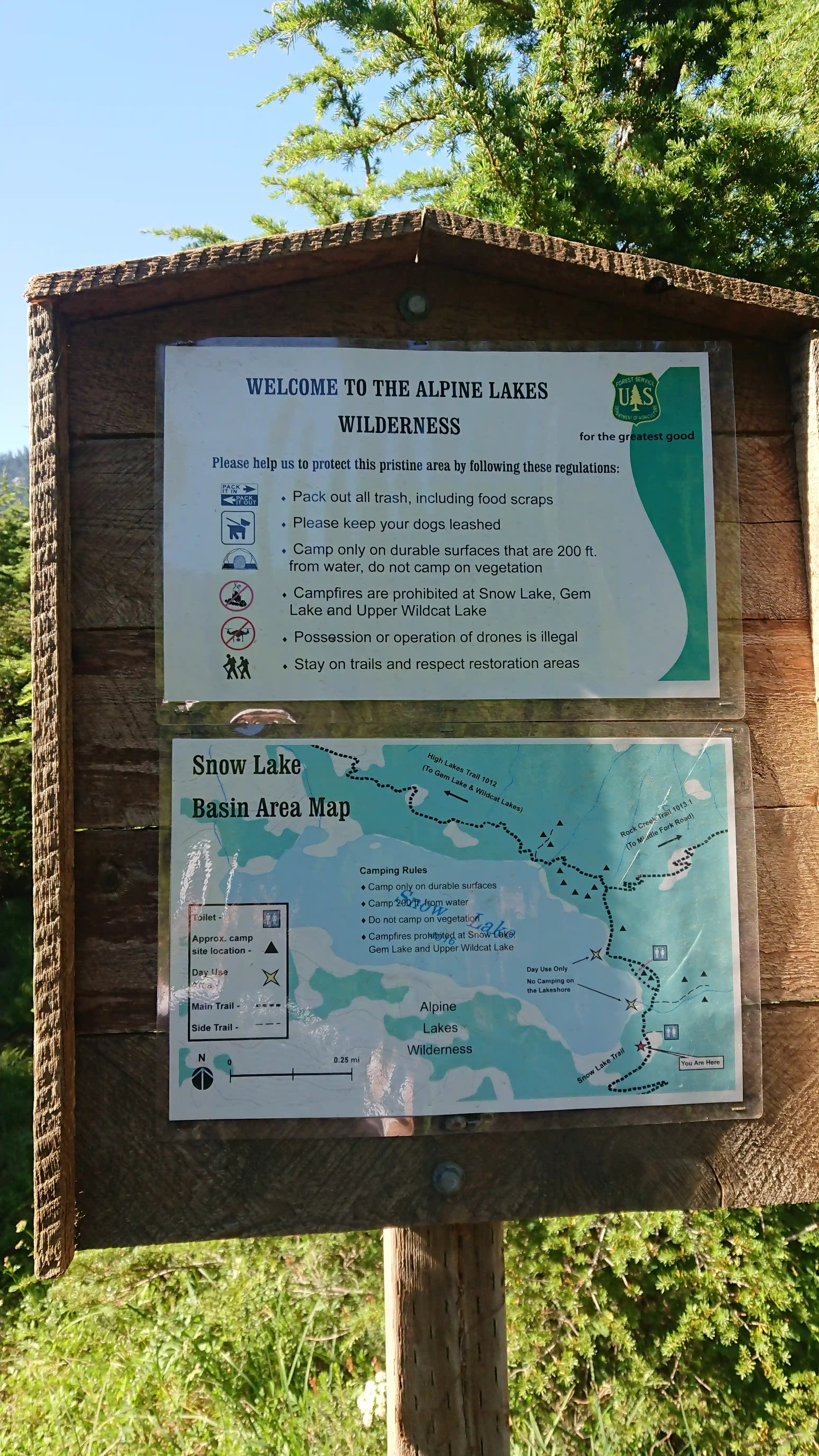 snow-lake-sign